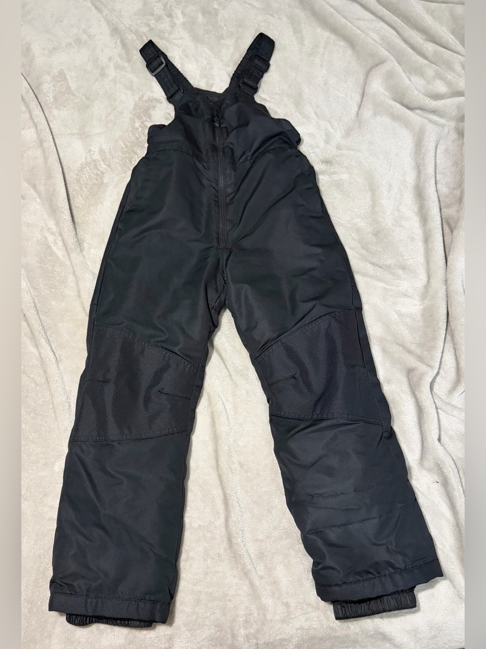 All in Motion Boys’ Black Snow Bibs – Size M
